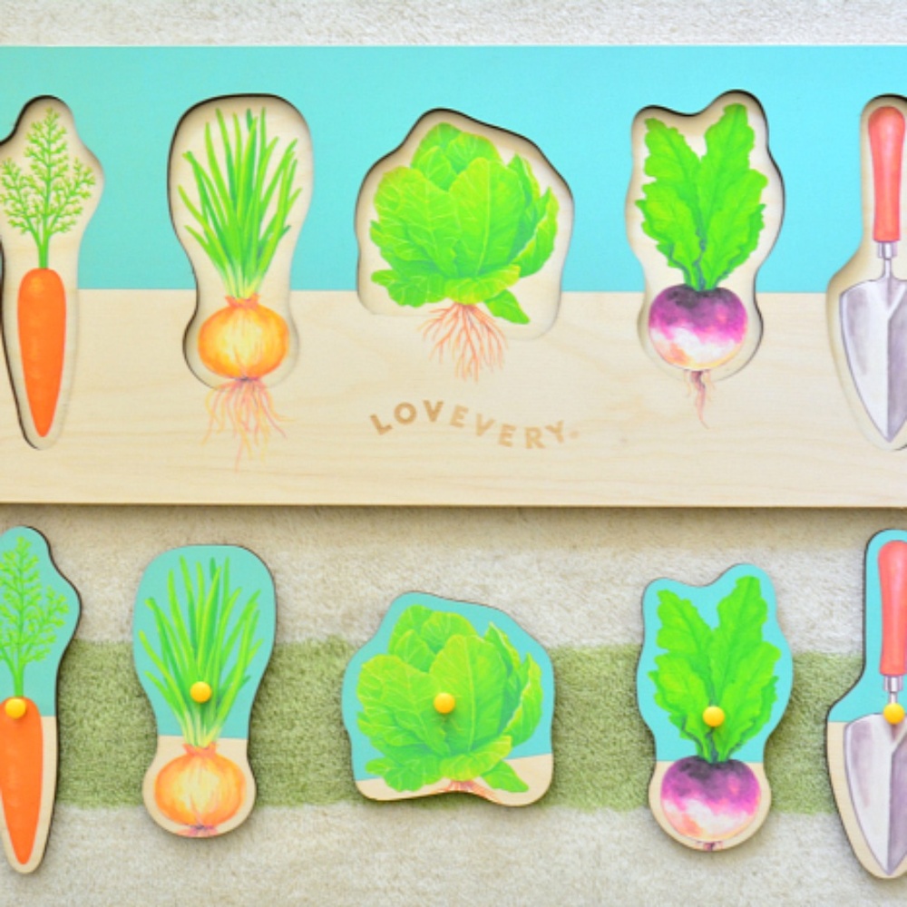 Lovevery vegetables garden wooden puzzle